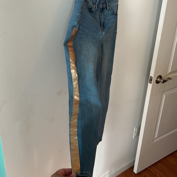 💙HOST PICK!!!💛Gap true ankle Skinny with golden strip down both outer legs💛💙 - Picture 3 of 4